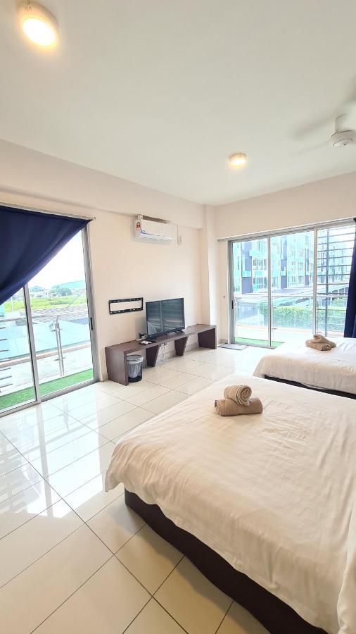 Aeropod Kk Corner Unit Near And Airport 4 Pax Free Parking Apartment Kota Kinabalu