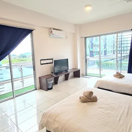 Aeropod Kk Corner Unit Near City And Airport 4 Pax Free Parking Kota Kinabalu Exterior photo